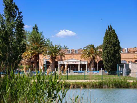 SOWELL RESIDENCES Les Mazets  - Camping Bouches-du-Rhone