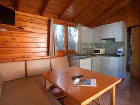 BUNGALOW 4 personnes - C. Junior Oasis