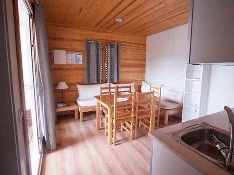 BUNGALOW 5 personnes - C. Confort White