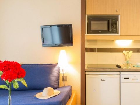 Studio 4 personnes (Séjour + Petit-déjeuner)