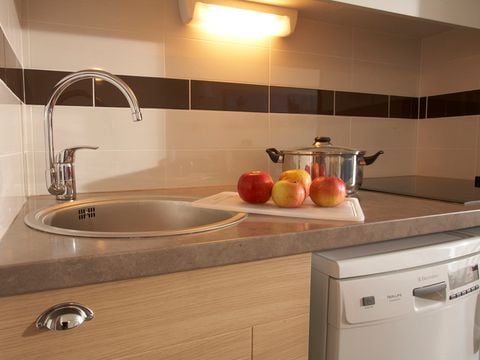 SOWELL - Résidence Le Port - Camping Calvados - Image N°11