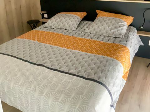 MOBILHOME 4 personnes - CONFORTABLE ECOLODGE (DF23) 2CH - CLIM - WIFI - PISCINE/JACUZZI 4 pers