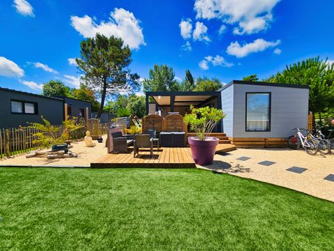 MOBILHOME 8 personnes - ECOLODGE FAMILIAL (DF31) 3CH - 2SDB - CLIM - WIFI - PISCINE/JACUZZI - 2 TERRASSES 8 pers