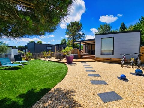 MOBILHOME 8 personnes - ECOLODGE FAMILIAL (DF31) 3CH - 2SDB - 2 TV - CLIM - WIFI - PISCINE/JACUZZI - 2 TERRASSES