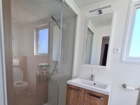 MOBILHOME 8 personnes - ECOLODGE FAMILIAL (DF31) 3CH - 2SDB - 2 TV - CLIM - WIFI - PISCINE/JACUZZI - 2 TERRASSES