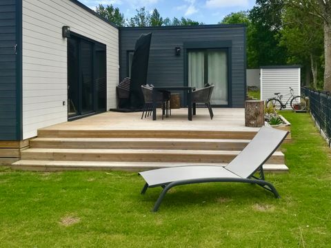 MOBILHOME 6 personnes - ECOLODGE AU CALME (DF20) 3 CH - 2 SDB - 2 TERRASSES - CLIM - WIFI 6 pers