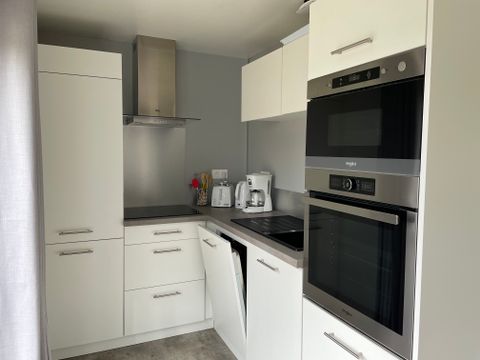 MOBILHOME 4 personnes - ECOLODGE AU CALME (DF19) - 2 CH - 2 SDB - WIFI - CLIM - PISCINE A L ANNEE 4 pers