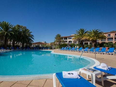SOWELL - Résidence Les Perles de Saint Tropez - Camping Var - Image N°5
