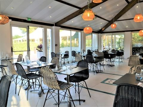 SOWELL - Résidence Les Perles de Saint Tropez - Camping Var - Image N°9