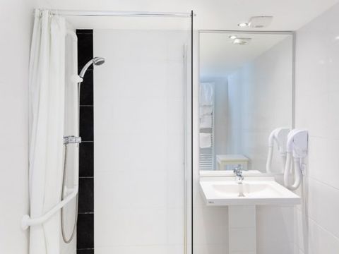 APPARTEMENT 4 personnes - Appartement 2 pièces 4 personnes sans balcon (Séjour + Petit-déjeuner)