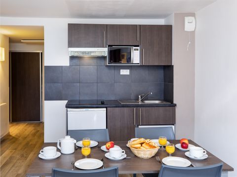 APPARTEMENT 4 personnes - Appartement 2 pièces 4 personnes sans balcon (Séjour + Petit-déjeuner)