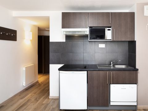 STUDIO 4 personnes - Studio 4personnes (Séjour + Petit-déjeuner)