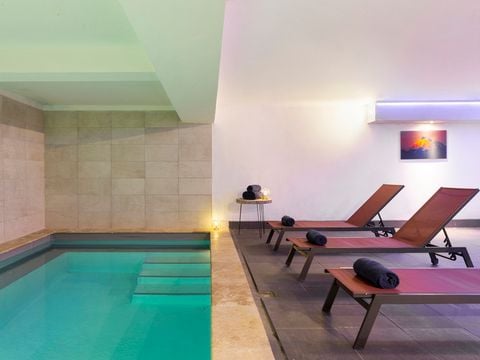 SOWELL - Résidence Pierre Blanche - Les Ménuires - Camping Savoie - Afbeelding N°0