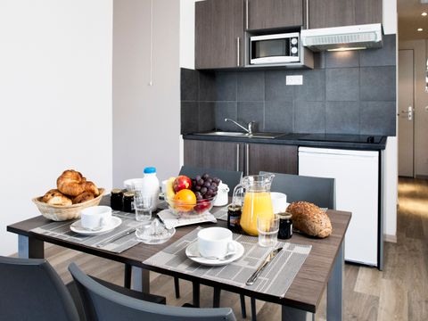 Studio 2 personnes - Studio 2 personnes (Séjour + Petit-déjeuner)