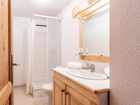 APPARTEMENT 9 personnes - 4 pièces - 9 personnes