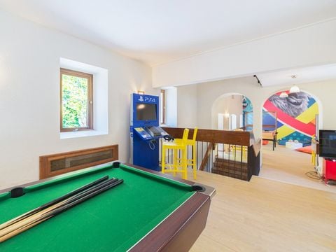 SOWELL - Family Le Vallon - Camping Ardèche