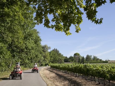 SOWELL - Family Le Vallon - Camping Ardèche