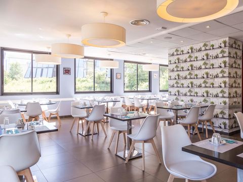 APPARTEMENT 4 personnes - Ferney Voltaire Suite