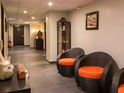 APPARTEMENT 4 personnes - Ferney Voltaire Suite