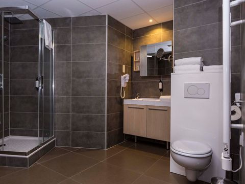 APPARTEMENT 4 personnes - Ferney Voltaire Suite