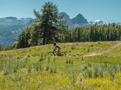 SOWELL - Résidence Pra Loup - Camping Alpes-de-Haute-Provence