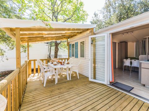 MOBILHOME 6 personnes -  Comfort Plus | 2 Ch. | 4/6 Pers. | Terrasse Couverte