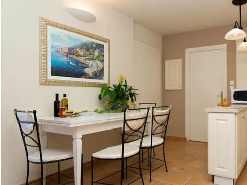 APPARTEMENT 6 personnes - 3 pièces 5/6 personnes - Climatisé