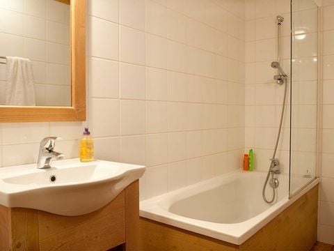 APPARTEMENT 8 personnes - DUPLEX + COIN MONTAGNE