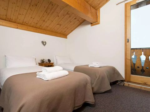 Madame Vacances - Résidence Chalets des Alpages  - Camping Savoie - Image N°9