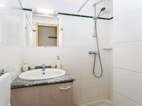 Madame Vacances - Résidence Chalets des Alpages  - Camping Savoie - Image N°7