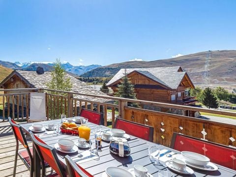 La Résidence Les Chalets de L'Altiport   - Camping Isère - Image N°2