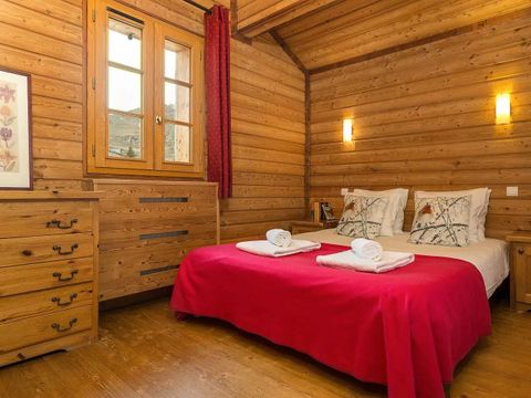 La Résidence Les Chalets de L'Altiport   - Camping Isère - Image N°10