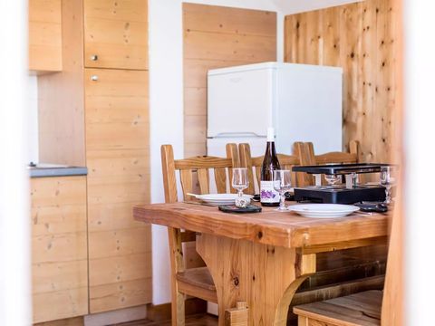 Madame Vacances -  Résidence Les Chalets du Berger Premium - Camping Savoie - Image N°6
