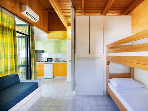 BUNGALOW 6 personnes - DOG
