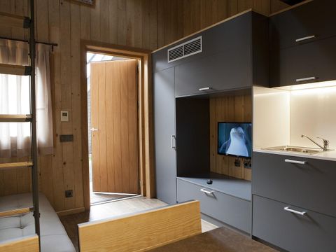 BUNGALOW 4 personnes - BORD DE LUXE