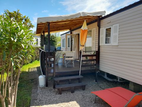 MOBILHOME 8 personnes - 001 (3 chambres, 2 salle d'eau) - Clim, TV, Lave-linge - Terrasse couverte