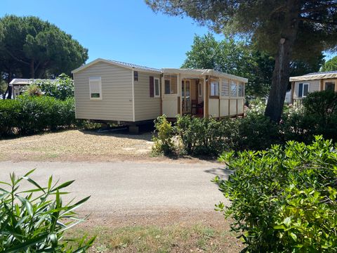 MOBILHOME 6 personnes - 005 (3 chambres, 2 salle d'eau) - Clim, TV, Lave-vaisselle, Lave-linge - Terrasse