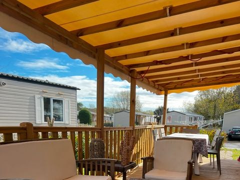 MOBILHOME 8 personnes - 3 chambres - 1 salle d'eau - (Clim, Lave-vaisselle, Lave-linge) - Terrasse couverte - 007