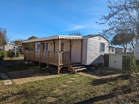 MOBILHOME 8 personnes - 3 chambres - 1 salle d'eau - (Clim, Lave-vaisselle, Lave-linge) - Terrasse couverte - 007