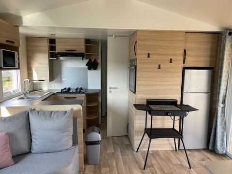 MOBILHOME 8 personnes - 008 (3 chambres, 2 salle d'eau) - Clim, TV, Lave-vaisselle - Terrasse couverte