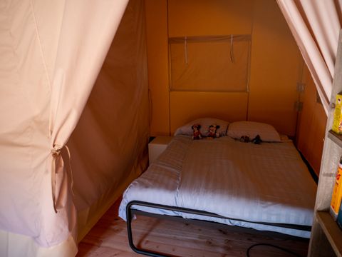 TENTE TOILE ET BOIS 6 personnes - Tente safari avec sanitaires privés