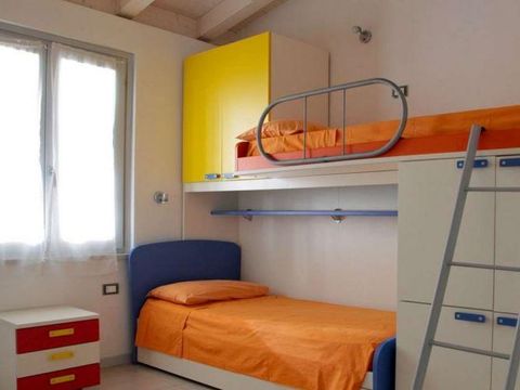 APPARTEMENT 6 personnes - MIMOSA (avec un petit jardin)