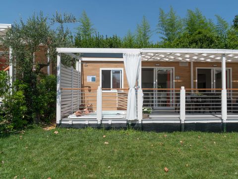 MOBILHOME 5 personnes - Maxicaravan JACUZZI VIEW