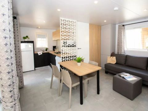 MOBILHOME 4 personnes - 3 Pièces 4 Personnes Climatisé