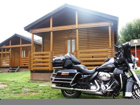 BUNGALOW 4 personnes - STANDARD