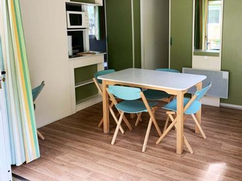 BUNGALOW 5 personnes - 4/5 personnes - RépliK