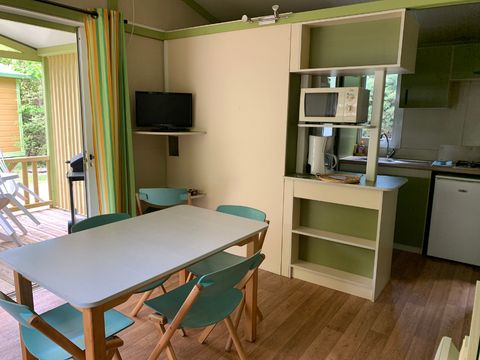 BUNGALOW 5 personnes - 4/5 personnes - DécliK