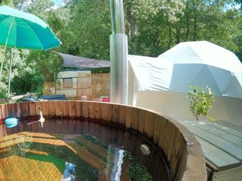 Insolite 4 personnes - Dôme et bain finlandais 4 personnes - BuccoliK
