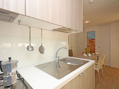 Mobilhome 4 personnes - Mobil-home | Comfort XL | 2 Ch. | 4 Pers. | Terrasse surélevée | Clim.