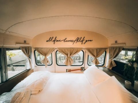 CARAVANE 4 personnes - Schoolbus